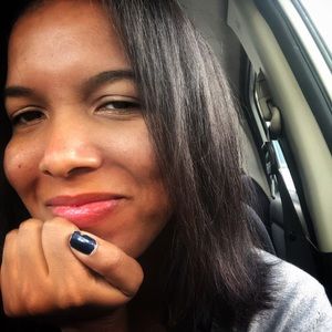 Meet your Posher, Mayra